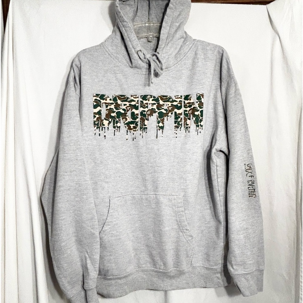 MENS LARGE GRAY WITH CAMO DRIPPIN SAUCE AVENUE HOODED HOODIE SWEATSHIRT